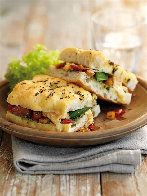 dinner recipes with focaccia bread