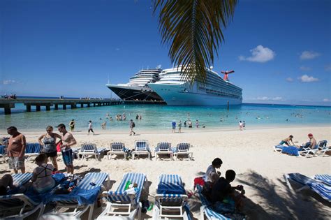 Best Time to Visit Turks and Caicos for Cruisers