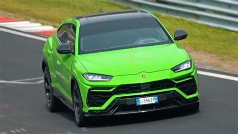 Track Hawk vs M5 的图像结果