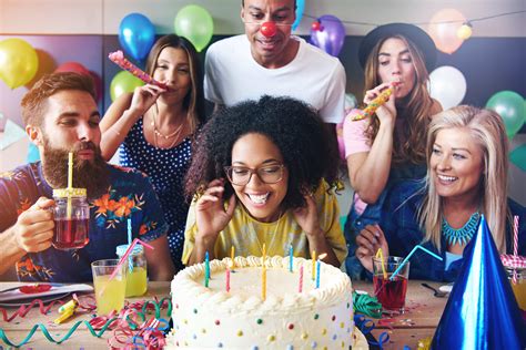 The 150 Best Birthday Freebies & Places For Free Stuff in 2025