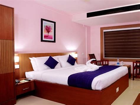 HOTEL PARCO RESIDENCY (Thalassery, Kerala, India) - Hotel Reviews ...