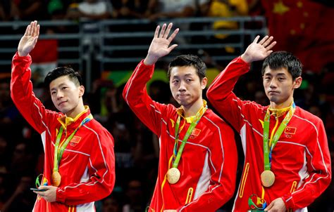 奧運每日綜述：中國乒乓夢之隊完美收官 - 紐約時報中文網