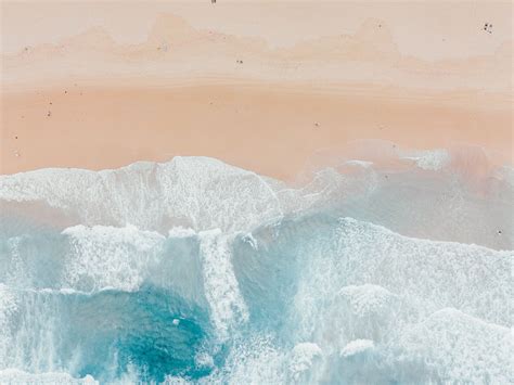 Download wallpaper 1600x1200 beach, coast, aerial view, sea, sand ...