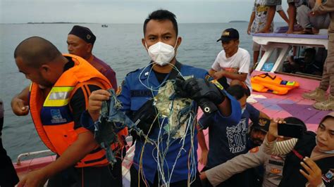 10年里700人死于空难，印尼航空的糟糕纪录怎么来的？__凤凰网