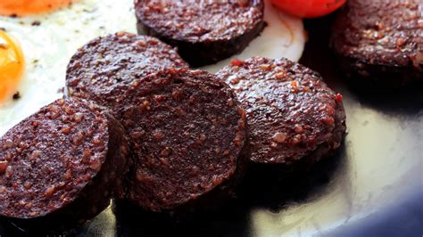 Homemade Black Pudding Recipe - River Cottage