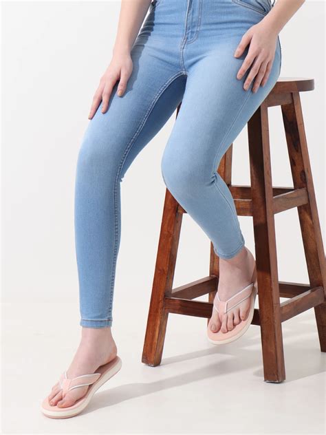 Pink Slippers for Women – Comfortable Daily Wear