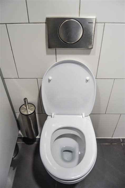 2,000+ Free Bathroom & Toilet Images - Pixabay