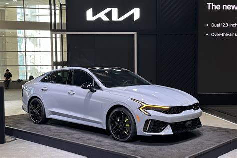 新一代BMW 3系！ | LIHKG 討論區