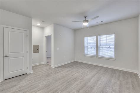 Dry Creek Flats | Huntsville, AL