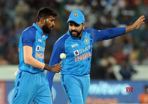 Hardik Pandya Born in Which State