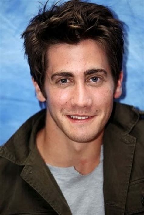 30 Pictures of Jake Gyllenhaal When He Was Young