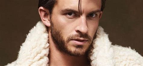 Meet Jonathan Bailey From Bridgerton, The 32 YO Actor Who Has ...