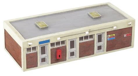 44-039 Scenecraft OO Gauge Office Block