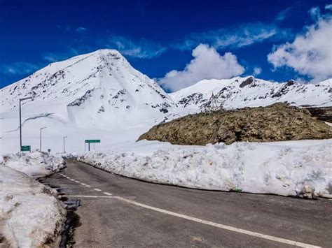 Constructed with Zanskar was frozen - Shortest route to Ladakh now open ...