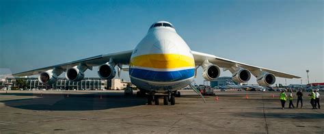 Zelensky Pledges $800 Million An-225 Mriya Rebuild To Honor Ukrainian ...