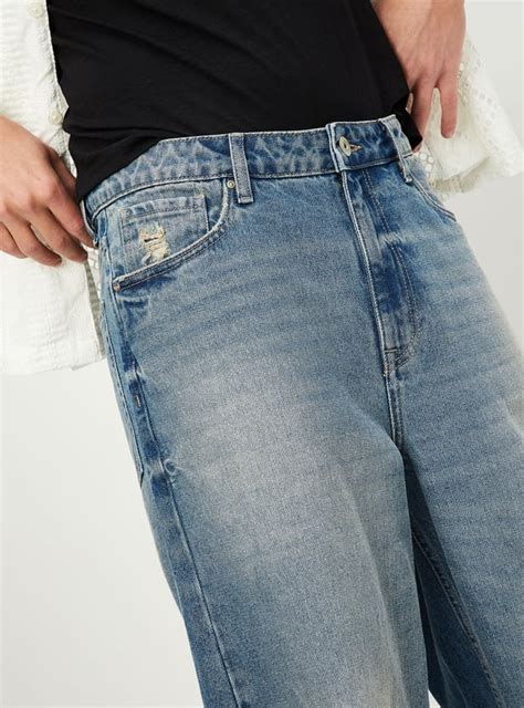 Buy Men Loose Fit Washed Jeans Online at just Rs. 1499.0 ...