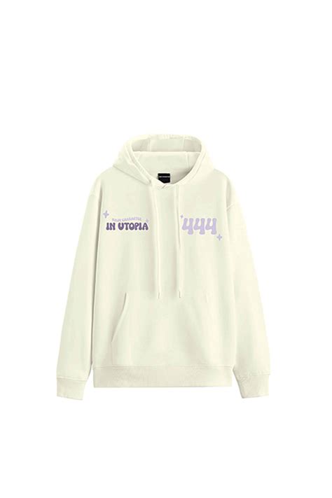 The Rise of Gender-Neutral Hoodies in Modern Fashion – Main Character