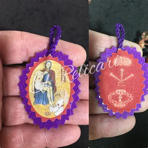 Buy PURPLE SCAPULAR. Detente Model. Scapular. Online in India - Etsy