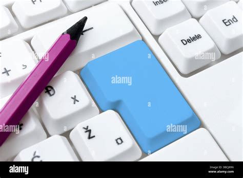 Typing Tutorial 的图像结果