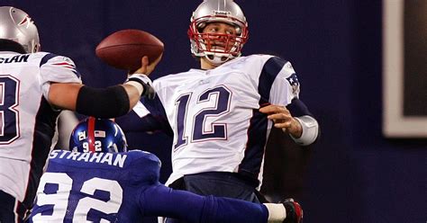 Pats' Past: The Patriots finish the 2007 regular season a perfect 16-0 ...