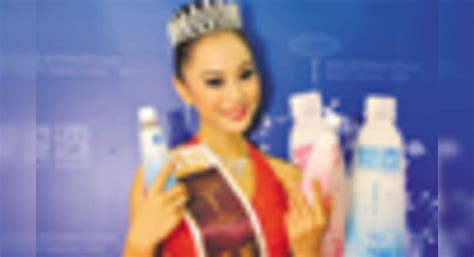 Baixue Yuting wins Miss International China ’11 - Times of India