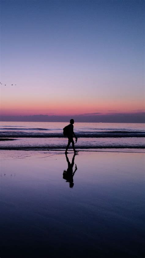 Download wallpaper 1080x1920 silhouette, alone, beach, dark samsung ...