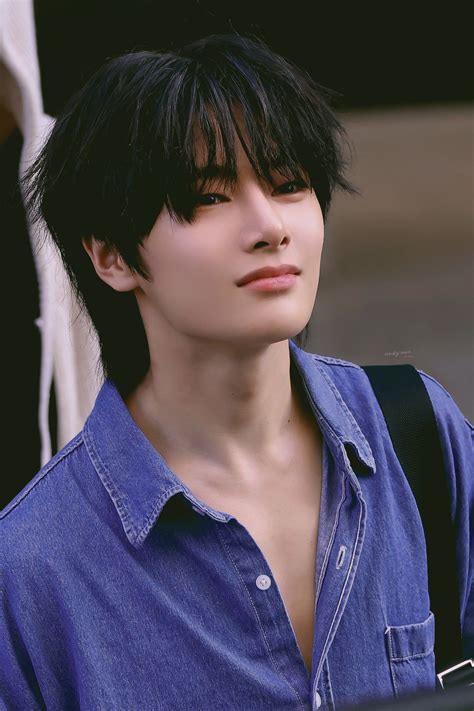 candy cane ww on Twitter | Cute asian guys, I. n stray kids, I.n. stray ...