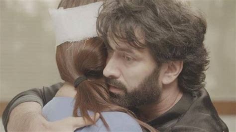 Bade Achhe Lagte Hain 2: Nakuul Mehta hugs Disha Parmar in unseen ...