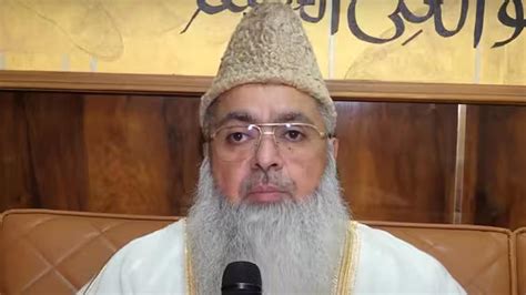 Chief Imam Umer Ahmed Ilyasi Issues Fatwa Banning Funeral Prayers For ...