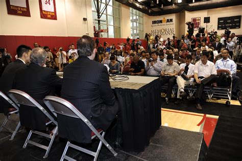 Jeremy Lin Press Conference & Contract Signing | Houston Rockets