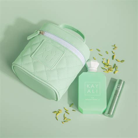 KAYALI Yum Pistachio Gelato Fragrance Case - Wardobie