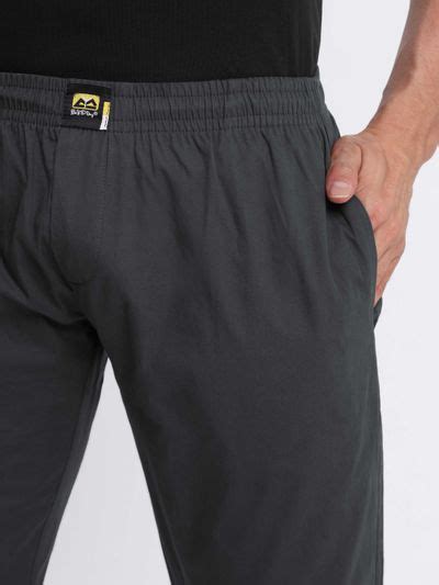 Pyjamas For Men - Buy Cotton Pajamas Online India | Beyoung