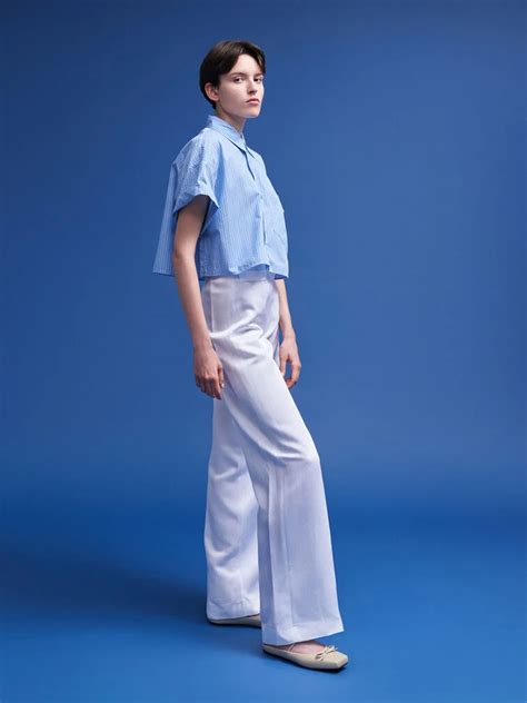 Everything You Need To Know About Mules and How To Wear Them - CHARLES ...