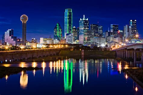 Dallas Skyline at Night Wallpapers (27 images) - WallpaperCat