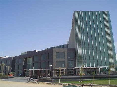 Salcon Aurum Jasola, Delhi - 22000 sq.ft. | Commercial Office for Rent ...
