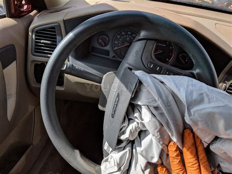 Nissan Altima Airbag Light Stays On 的图像结果