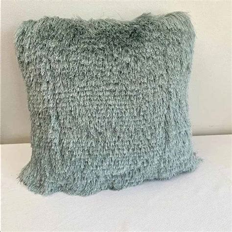 35 Green Throw Pillows That’ll Put Your Room over the Top - KnockOffDecor