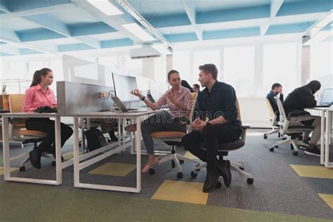 Collaborative Process 的图像结果