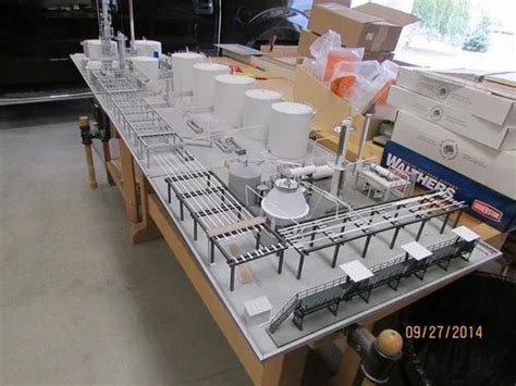 Plastic Model Showcase 的图像结果