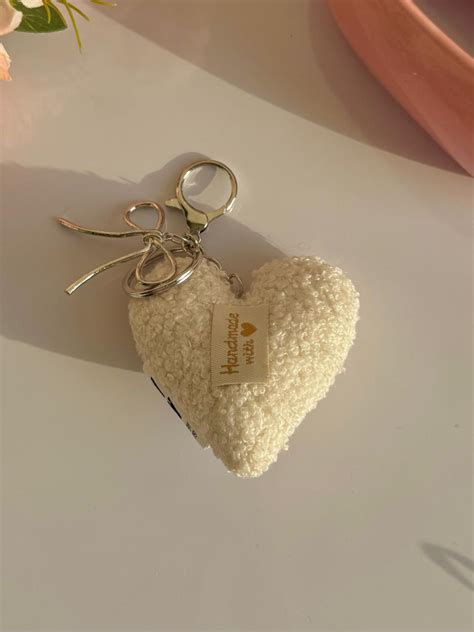Fluffy Heart Bow Bag Charm – Jewelsmars