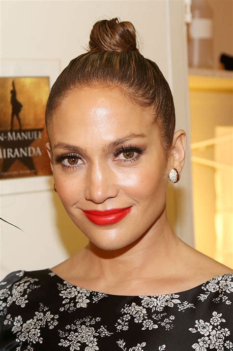 J.Lo Makeup Tutorial 的图像结果