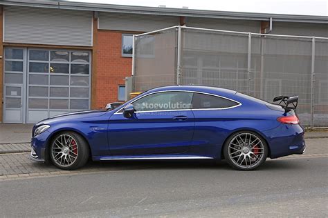 2018 Mercedes-AMG C63 R Coupe Comes to Crash the BMW M4 GTS Party - autoevolution