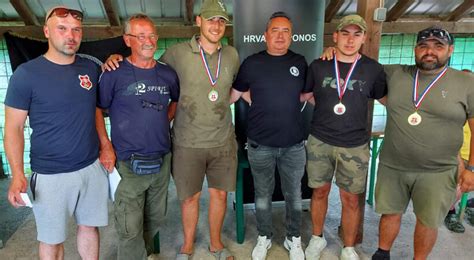 Tradicionalni šaranski Kup HSP–a Novska na jezeru Bajer - pobjednici CT ...