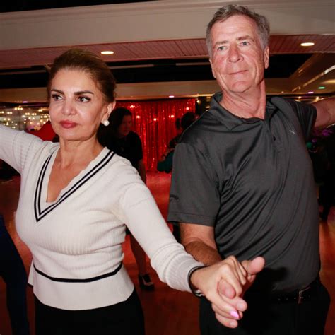 Ballroom Daning Connection Machine 的图像结果