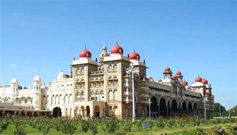 Best Places To Visit In August In India: Monsoon Escapes & Cultural Gems
