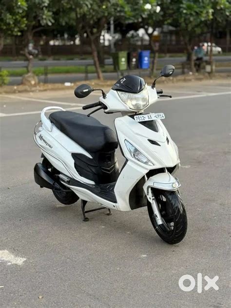 Hero scooter - Scooters - 1817432765