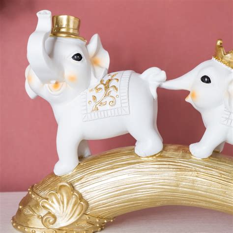 Elephant Family Decorative Showpiece White 12 X 7 Inch Online - Premium ...