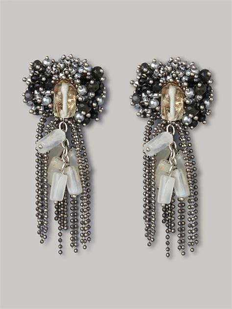 Metaleana Black Studs – House of D’oro