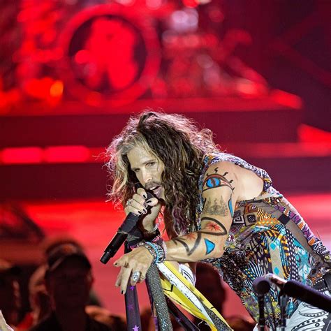 Steve Hoskins and Phil DeGreg play Paul Simon, Memorial Hall - OH ...