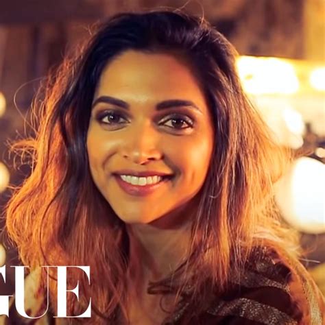 Liked Deepika Padukone's foil face mask? Here are 5 great ones you can ...